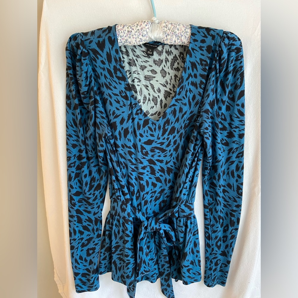 Flattering jersey knit peplum top